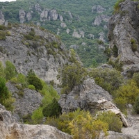 Photo de France - Le Cirque de Mourèze et le Lac du Salagou